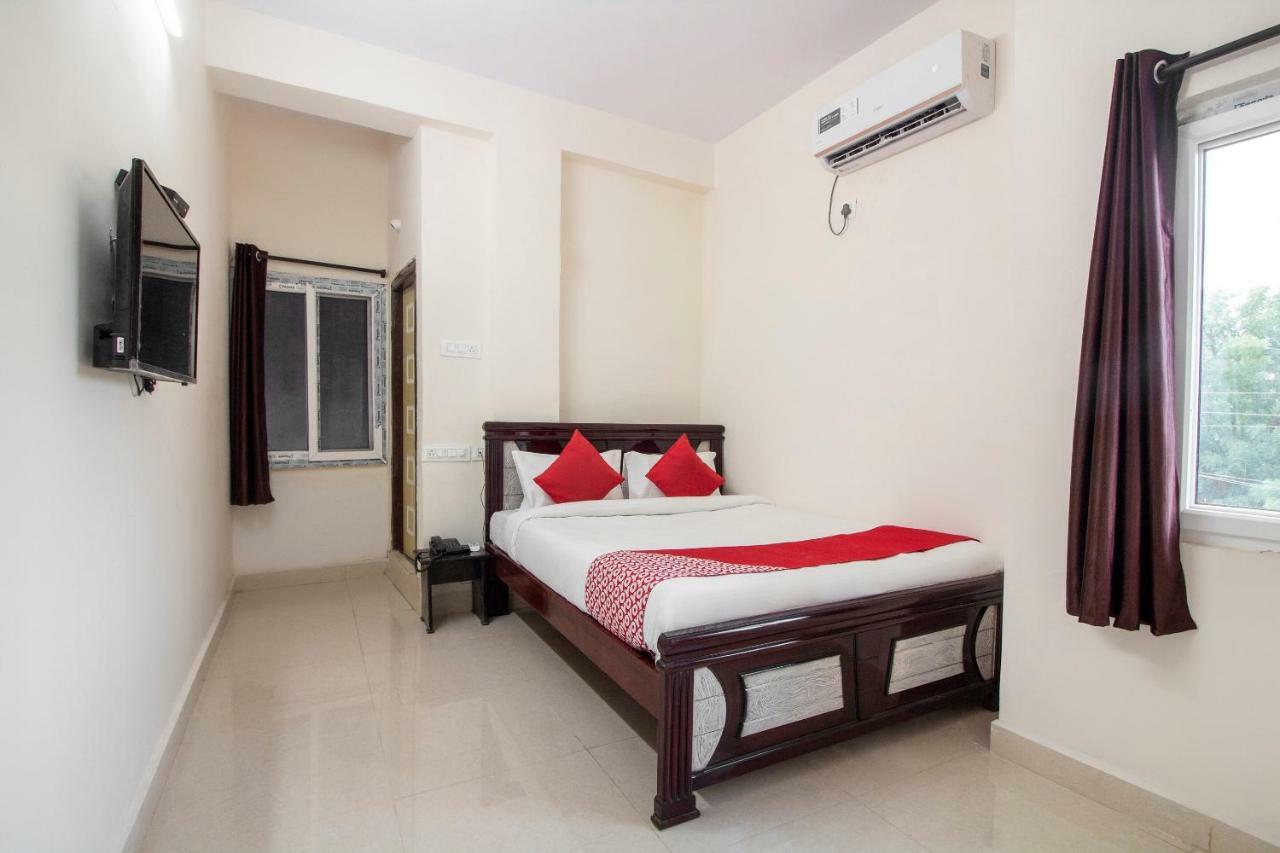 Hotel O Shannu Residency Secunderābād Quarto foto